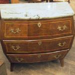 241 3203 CHEST OF DRAWERS